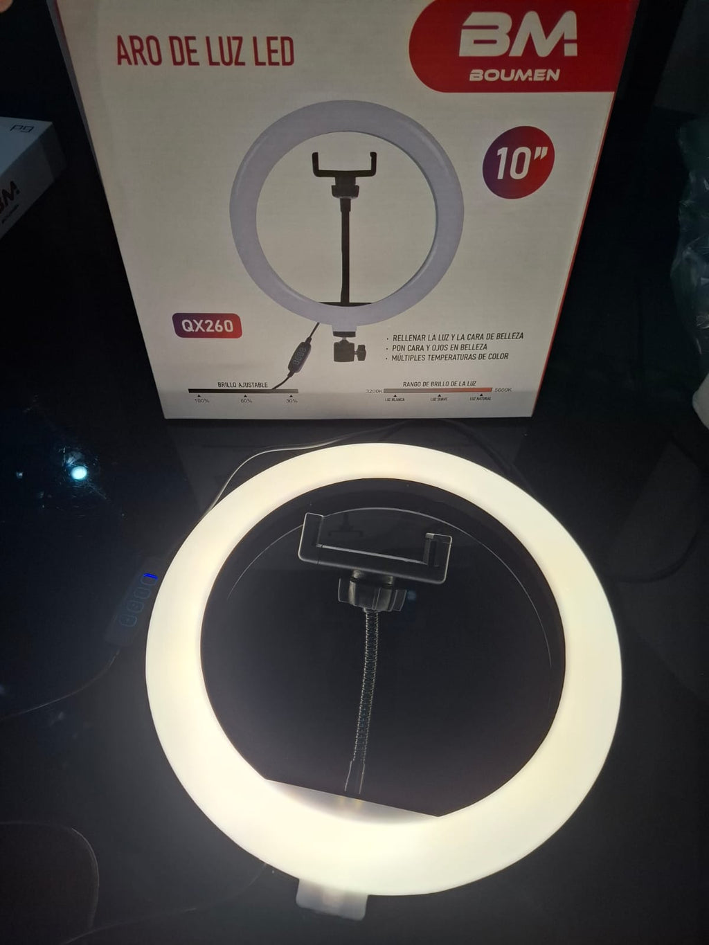 Aro de Luz LED 10" BM Boumen QX260 con Soporte para Celular y Control de Brillo