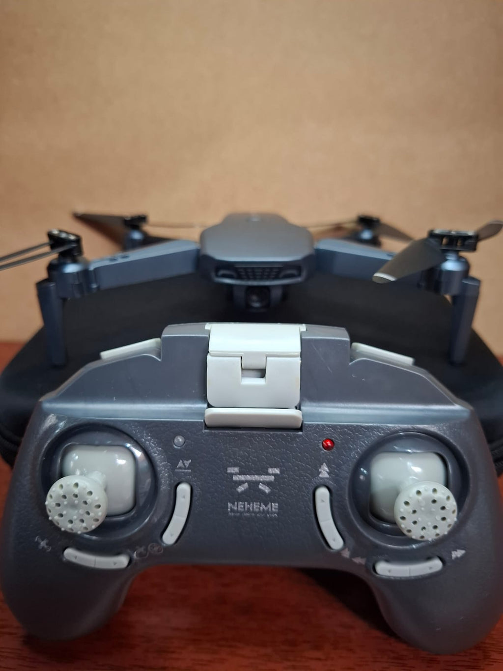 Drone Plegable Neheme NH525 Cámara HD con Estuche Rígido