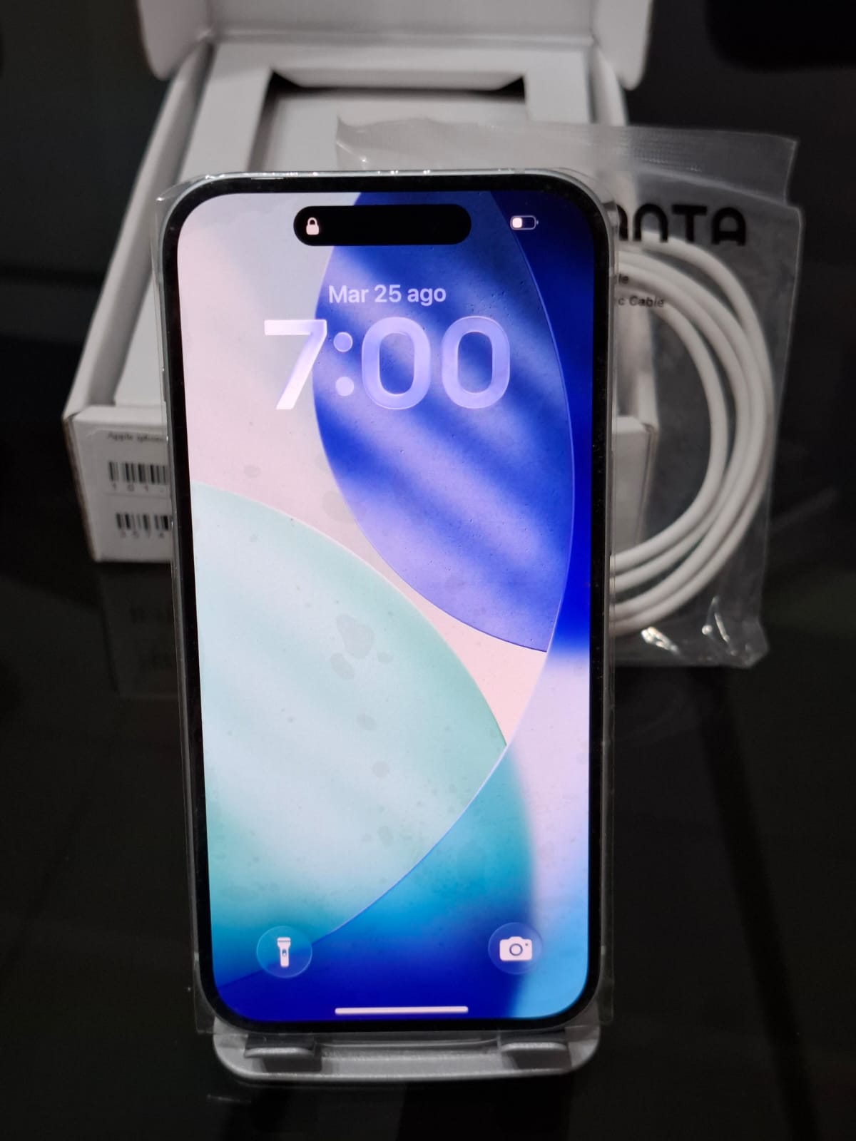 Apple iPhone 15 128GB – Batería 98% – Desbloqueado – Excelente Estado