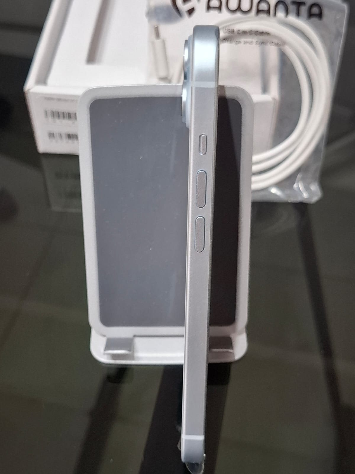 Apple iPhone 15 128GB – Batería 98% – Desbloqueado – Excelente Estado