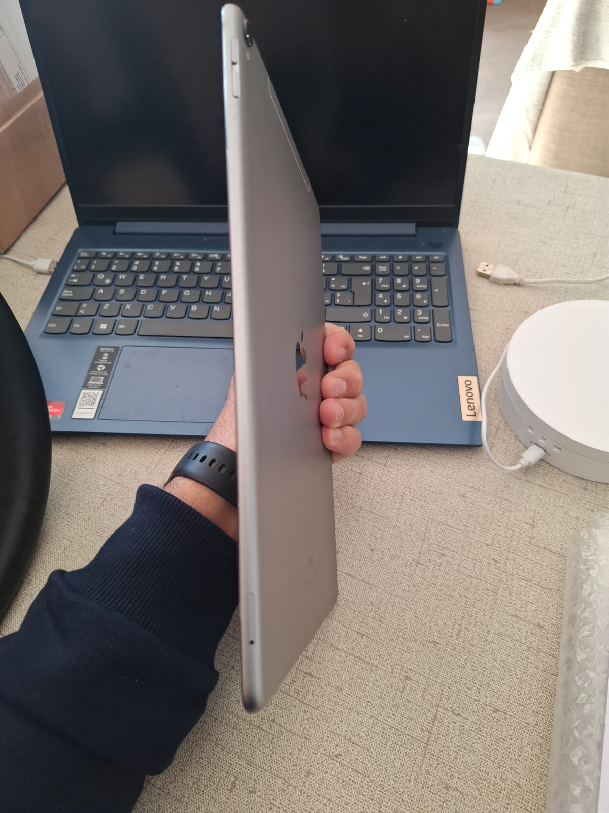Apple iPad Pro 10.5" 64GB WiFi + Cellular – Space Gray