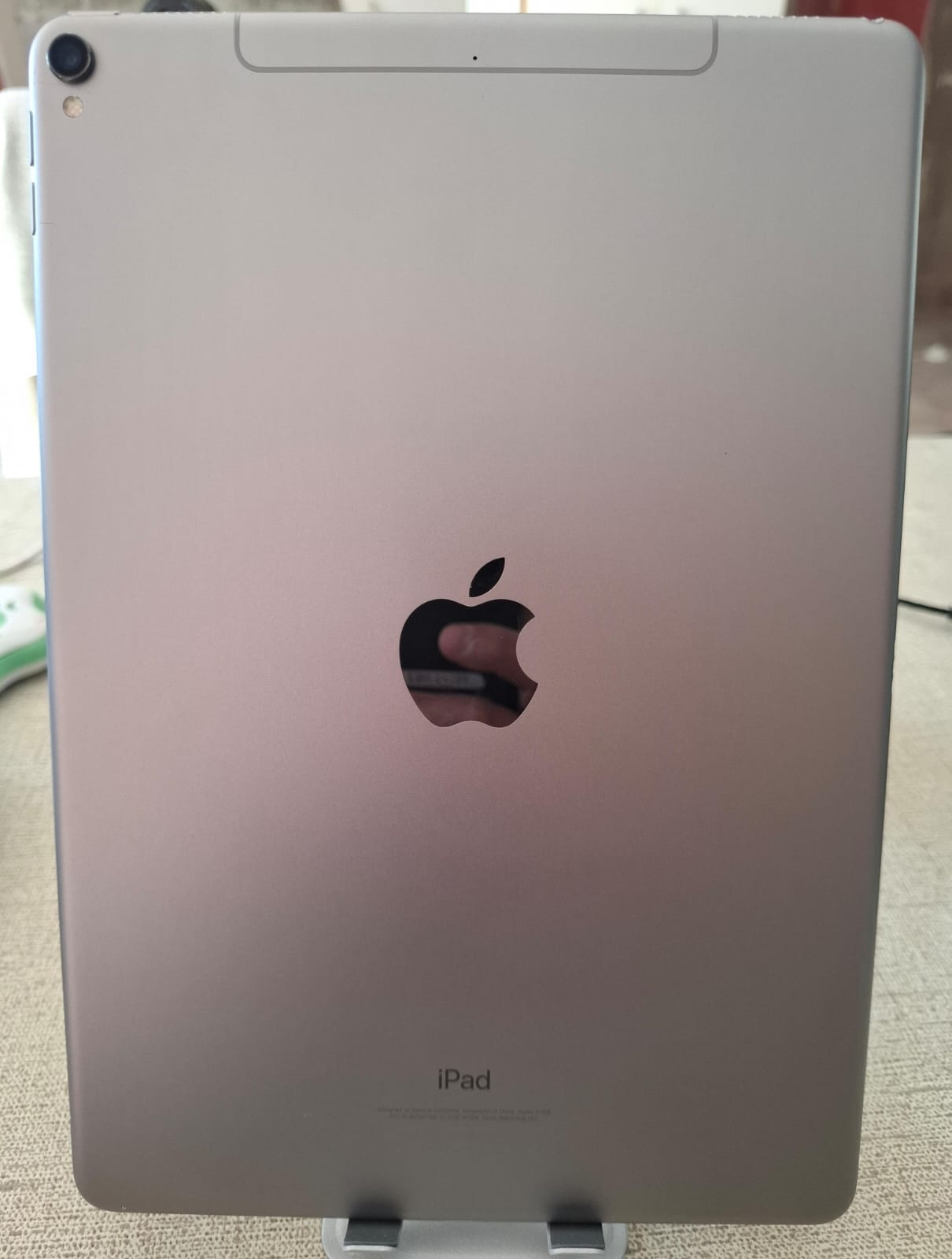 Apple iPad Pro 10.5" 64GB WiFi + Cellular – Space Gray