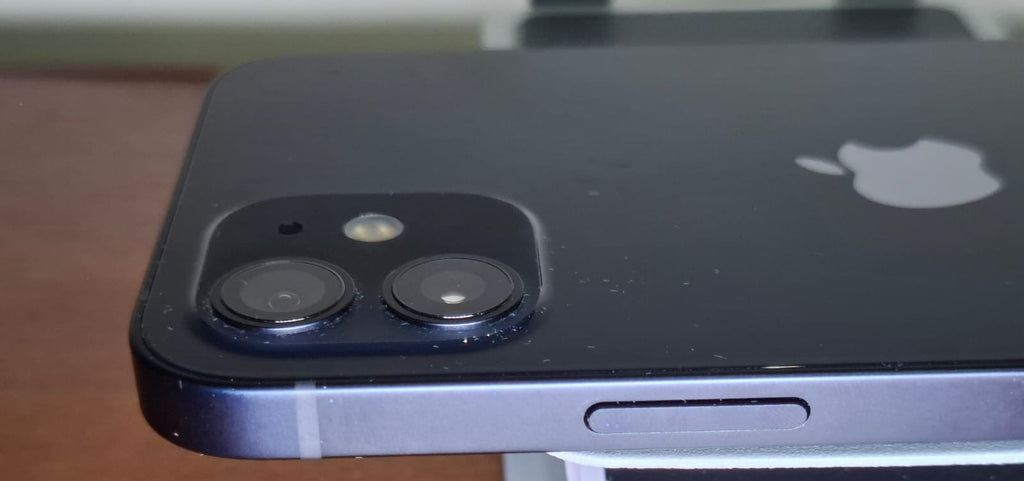 Apple iPhone 12 64 GB – Libre – Batería 99% – Excelente Estado