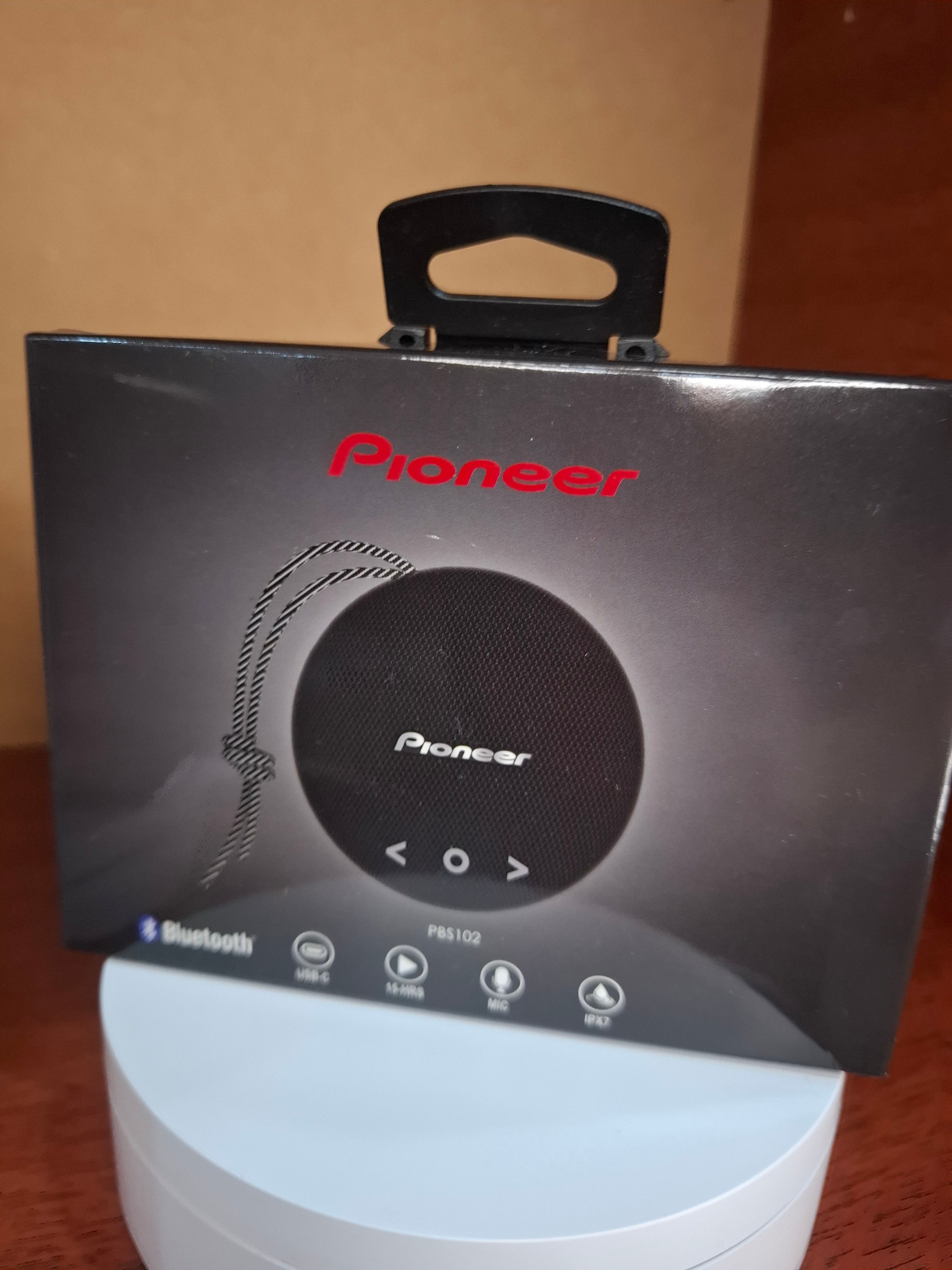 Parlante Bluetooth Pioneer PBS102 Portátil Inalámbrico